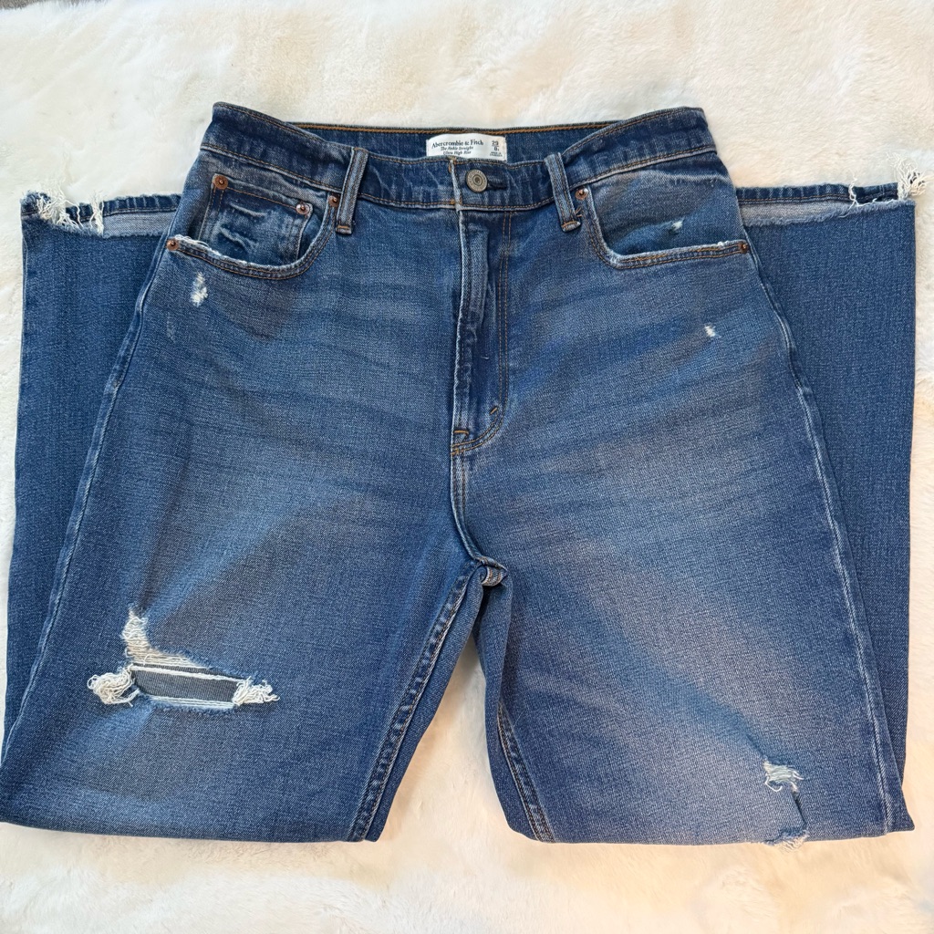 Abercrombie & Fitch The Ankle Straight Ultra High Rise 29/8r